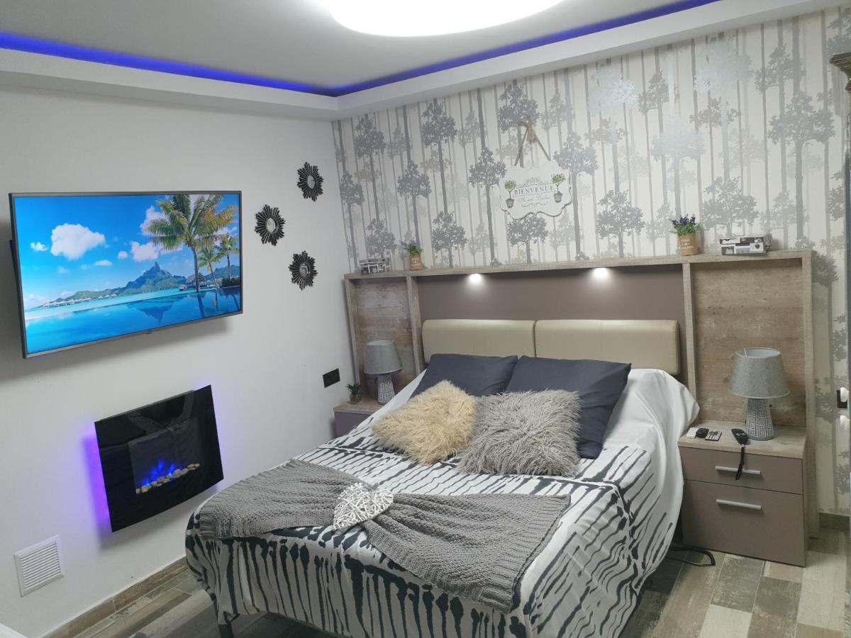 La Veguilla Deluxe Jacuzzi Apartment Alhama De Aragon Exterior photo