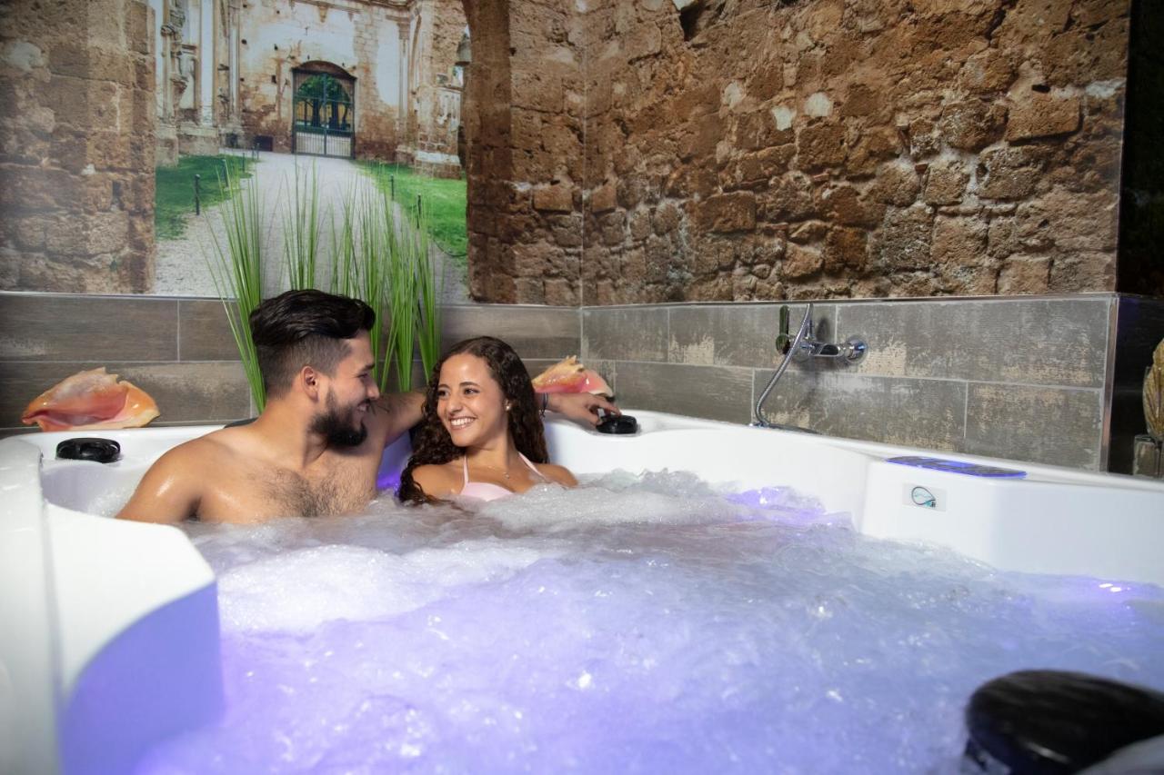 La Veguilla Deluxe Jacuzzi Apartment Alhama De Aragon Exterior photo